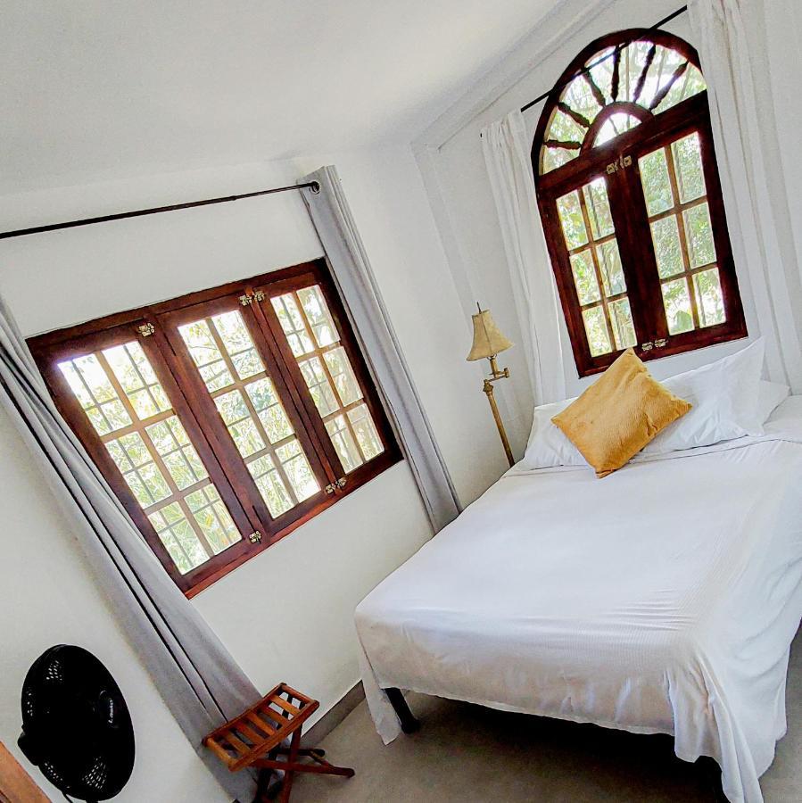 The Golden Frog Inn El Valle de Anton Exterior photo