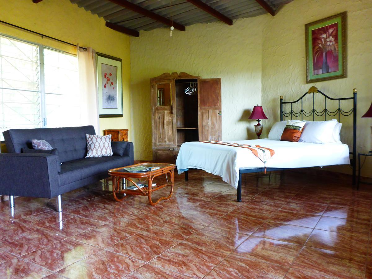 The Golden Frog Inn El Valle de Anton Exterior photo